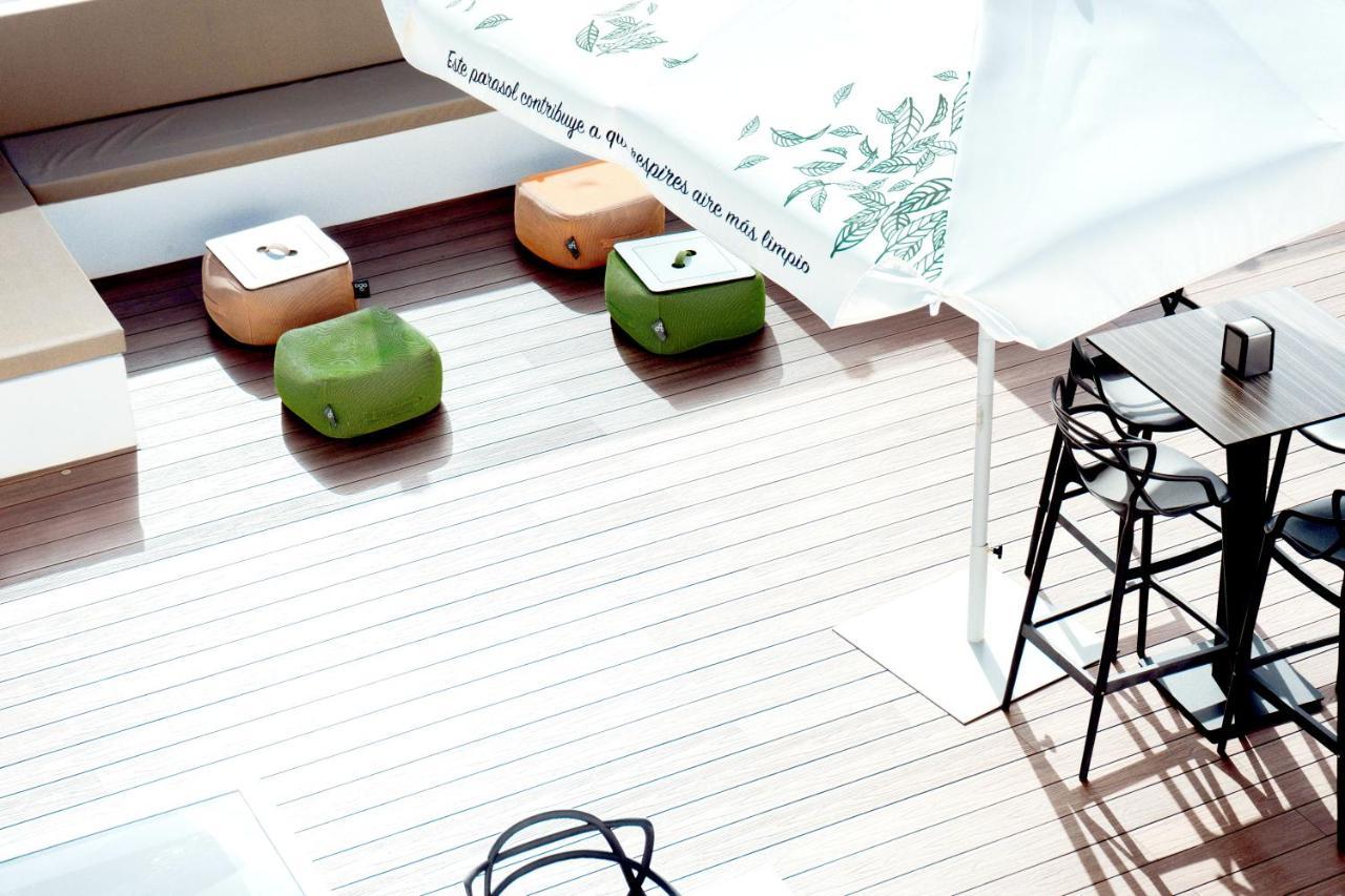Daos Suites & Terrace Marbella Bagian luar foto